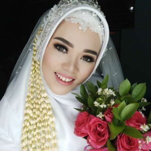 Fia Kurnia profile icon