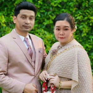 พ่อแม่ น้องมีนา profile icon