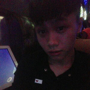 Tuyen Nguyen profile icon