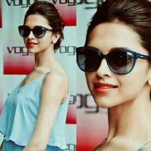 Laila Zahiira profile icon