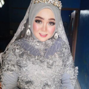 Diana Putri Utami profile icon