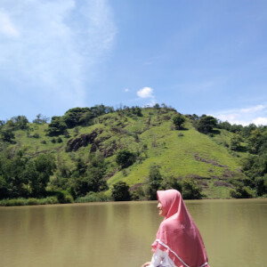 Ulya Nurul profile icon