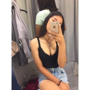 ฝน' ฝน profile icon