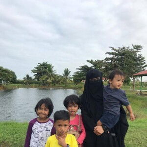 Nur Ayu profile icon