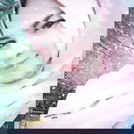 Lynna Gladies profile icon