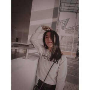 Lia Apriana profile icon