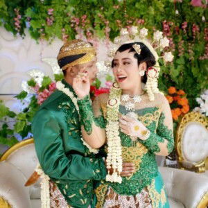 Indri Rahayu profile icon