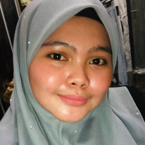 adriana aien profile icon