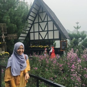 Resya Nur Aulia profile icon