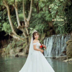 Lan Nhi profile icon