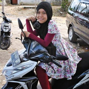 risma halim profile icon