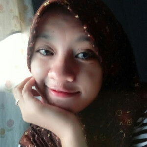 yeni yuliana profile icon