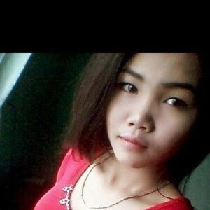 เรน โบ้ profile icon