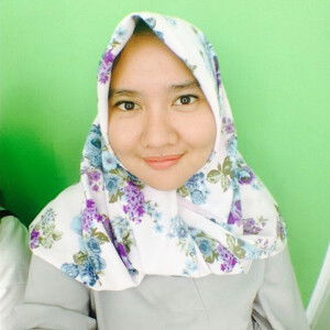 Aprilyana Nur profile icon