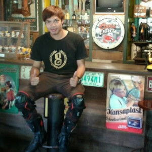 Supat Niyom profile icon