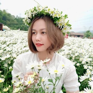 Lê Hà profile icon