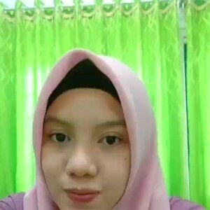 Dwy Sultriana Wiwin profile icon