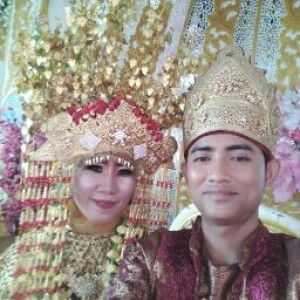 Ayu juliani profile icon