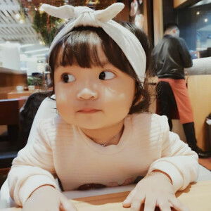 Dwi Oktavia profile icon