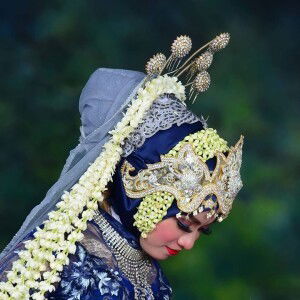 Nur Adilla P profile icon