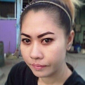 จื่อ แน่ใจ profile icon