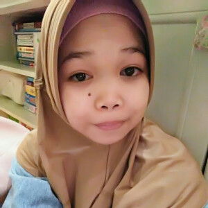 Reni Nurani profile icon