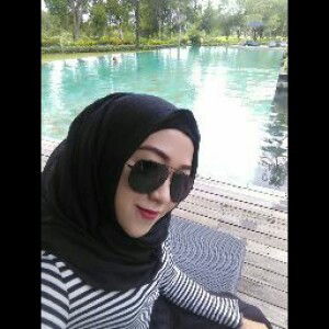 Vivi Seshia profile icon