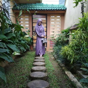 Faeruz Nur Khaerunnisa profile icon