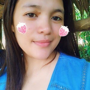 Era Teves Ellie Rhose profile icon