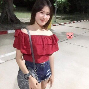 แพรว' จ๋าา profile icon