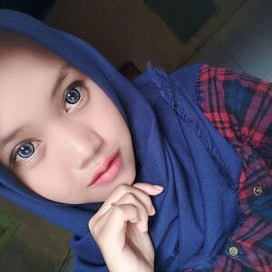 Sisi Setiani profile icon