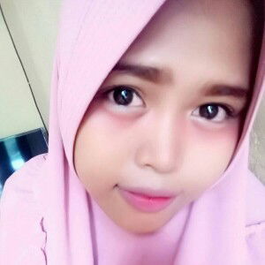 Dwi Oktari profile icon