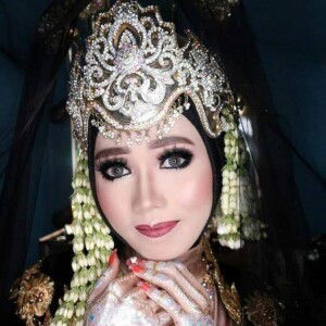 Tantina Masrurin profile icon