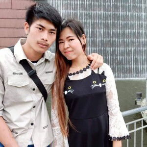 พลอย ใส profile icon