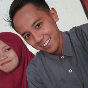 Naila Khusnia profile icon