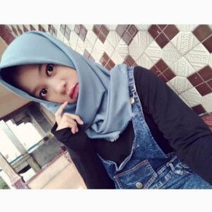 Laeli Fitriyani profile icon