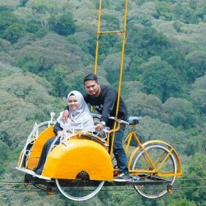 Seny Dwi Febrianty profile icon