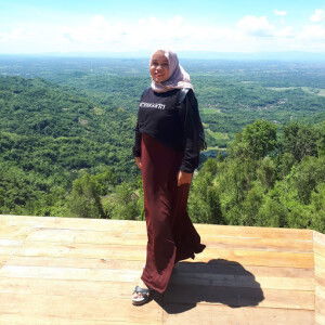 Fitri Rohmaniah profile icon