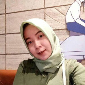 Nining Yulia profile icon