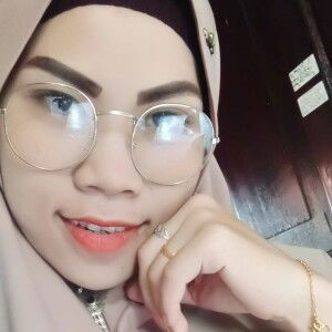 Ratna Deni profile icon