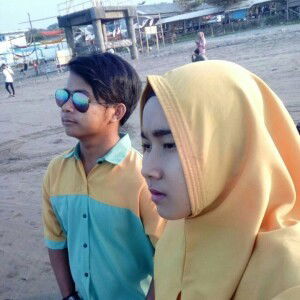 Resti Herlianti profile icon