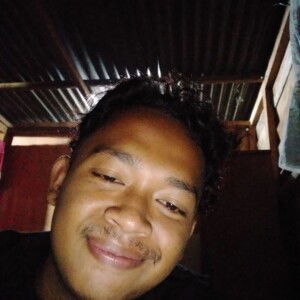 May Sarah profile icon