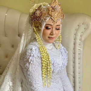 Anita Anggraini profile icon