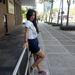 rhea clarisse varela profile icon