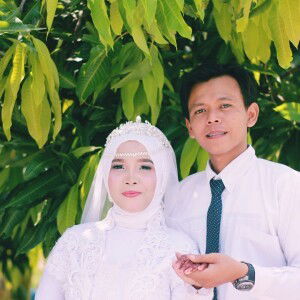 Retno Aminingsih profile icon