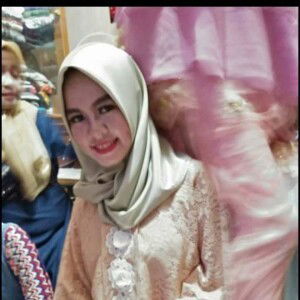 Yulia Anggraini profile icon