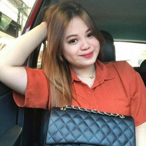 Justine Santos profile icon