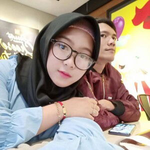 Ayu Andinii profile icon