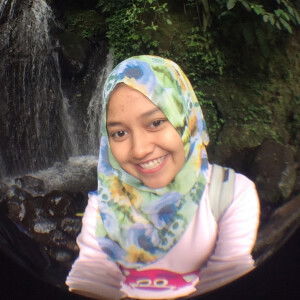 Risa Azzahra Putri profile icon