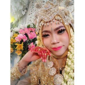 Listia Diah profile icon